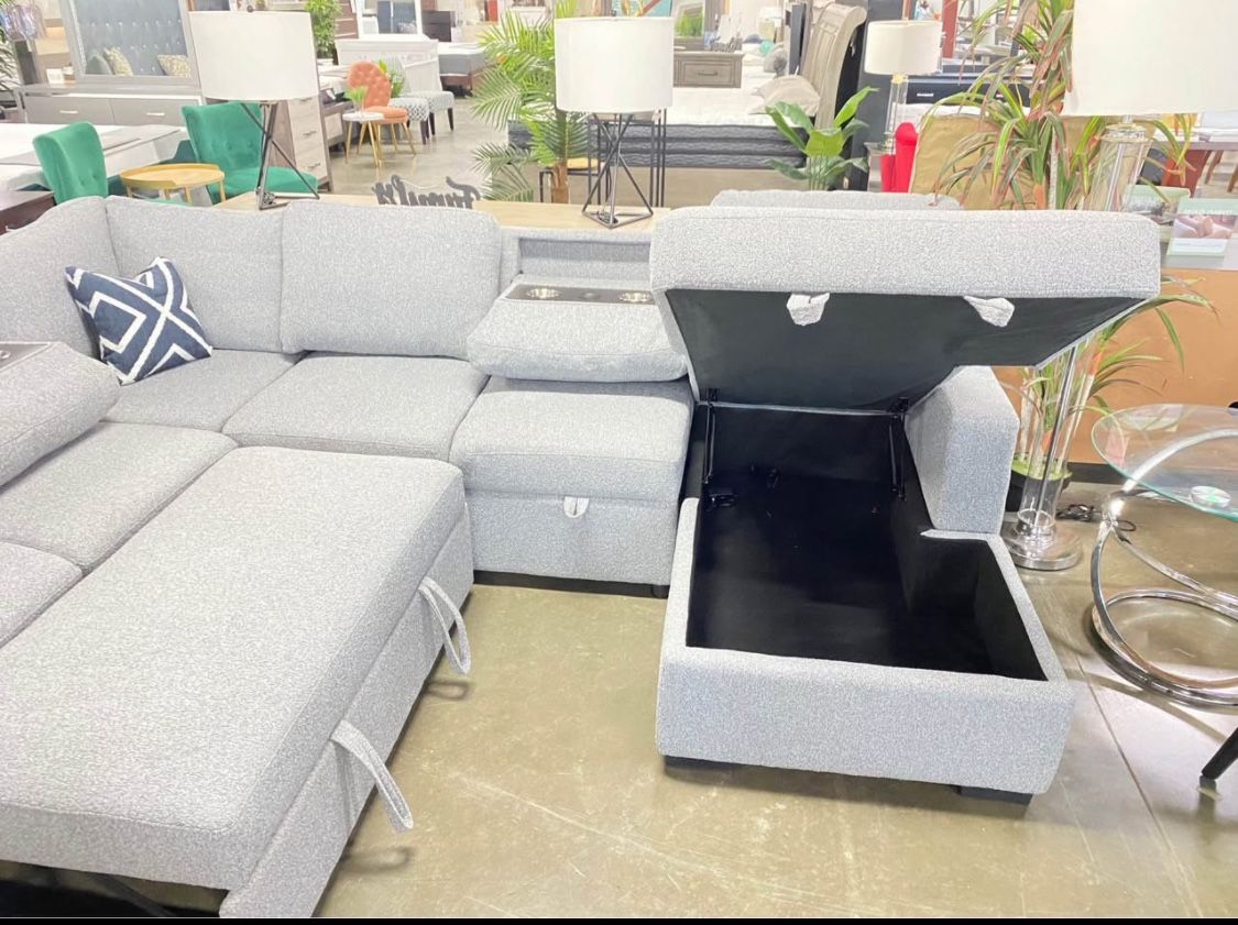 New Gray Sleeper Sectional Couch! Includes Free Delivery 🚚! Free Assembly!