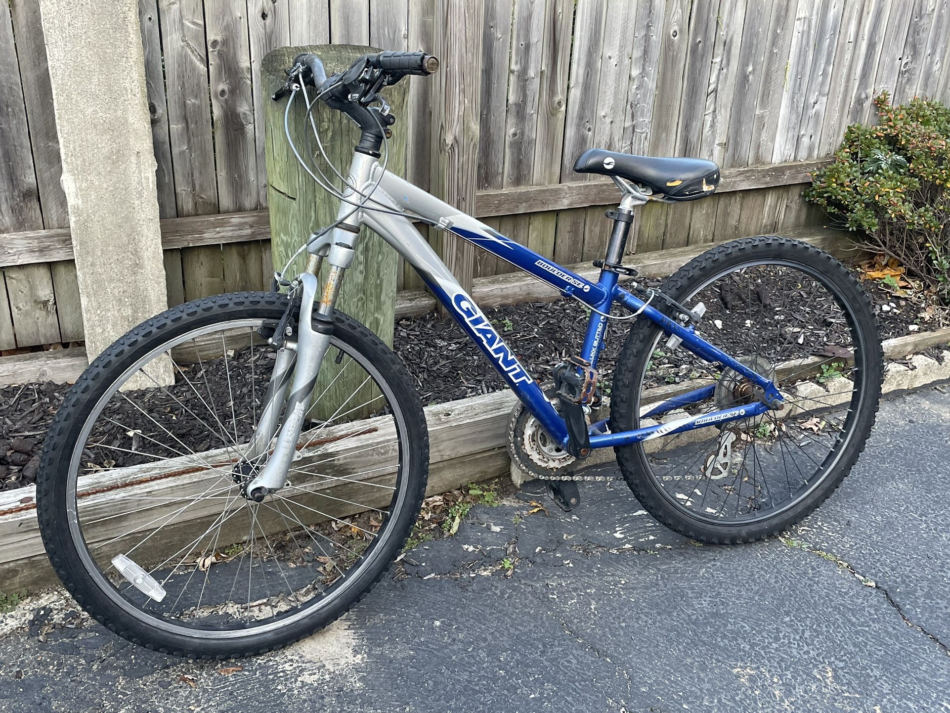 Giant Boulder Se Mountain Bike Giant Boulder Se Mountain Bike