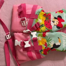 Disney Swim, Girls Life 