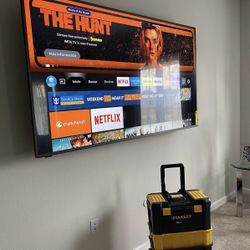 TV MOUNT