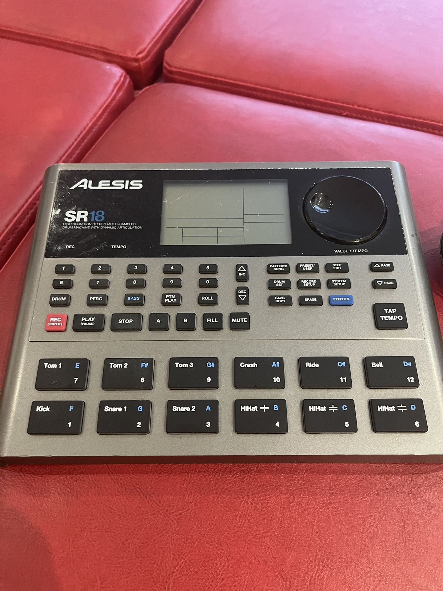 💥 Alesis SR-18 Drum Machine Complete Studio Grade! Was $300 NOW…. 