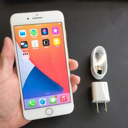 iPhone 7 Plus - UNLOCKED - Like New 
