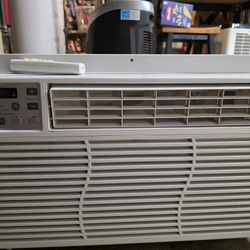 GE AC air conditioner MODEL AEL08LVW1