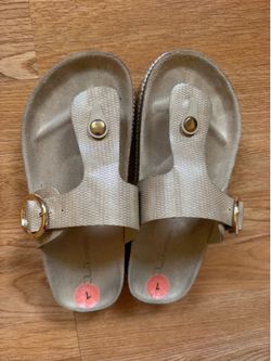 Sandal