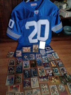 Detroit Lions Barry Sanders jersey and cards