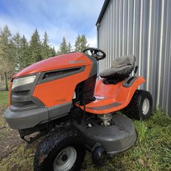 Husqvarna YTH20K46 Mower Riding Lawnmower