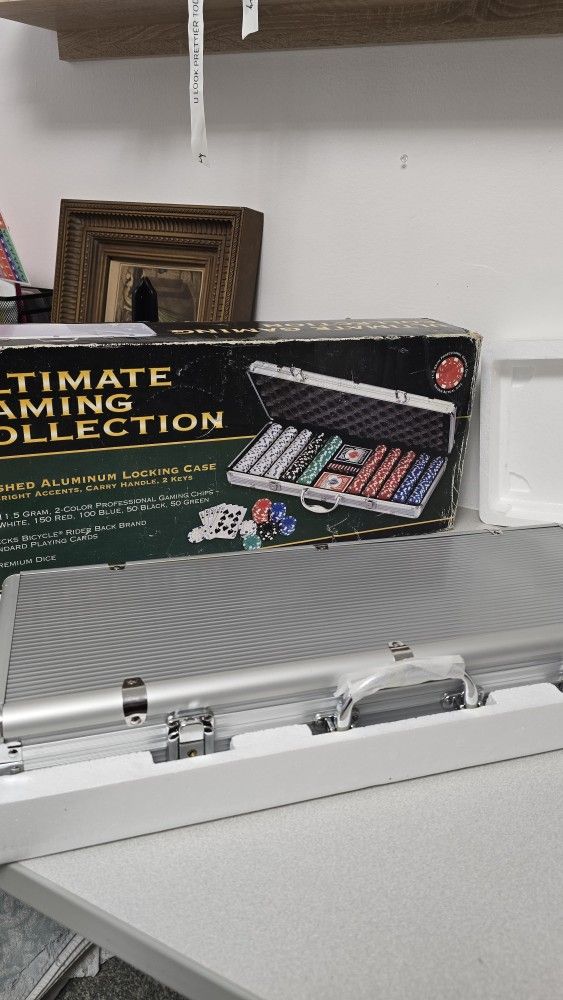 Ultimate Gaming Poker Set – 500 11.5g Chips, Cards, Dice, Aluminum Case
