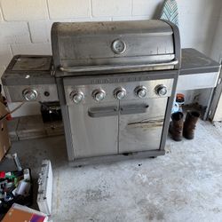 Members Mark 5 Burner Grill
