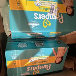 Pampers Size 4 Bundle