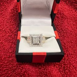 2 Carat 10 K Gold Diamond Ring