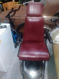 Barber chair