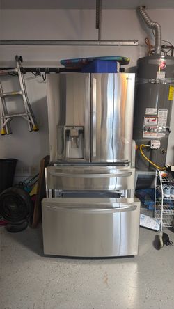 Refrigerator-FREE-Does not cool