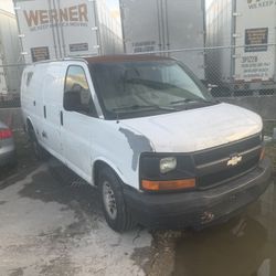 2003 Savana GMC 