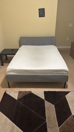 Sofa & Queen Bed & Cot & 2 Monitors & Electronic Table Desk