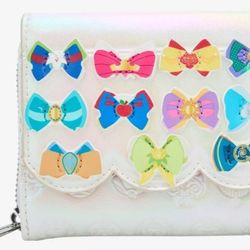 Loungefly Wallets And Accessories 