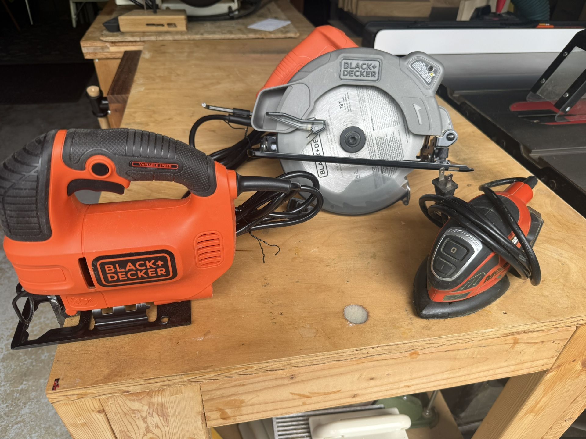 3 For 1 - Corded Circular Saw, Jig Saw and Mouse Sander
