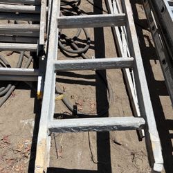 Escalera de 32 pies $250