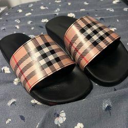 burberry slides 