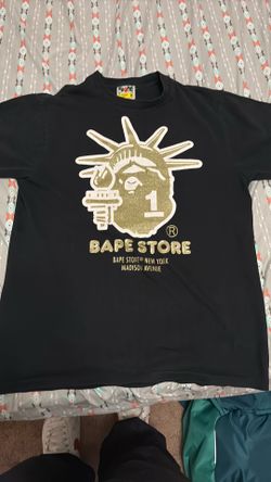 statue of Liberty Bathing bape gold M Statue of Liberty used cracks