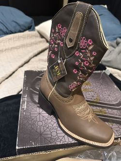 New In box Joe Boots . Handcrafted Boots