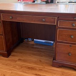 Home Office Computer Desk Classic Wood 