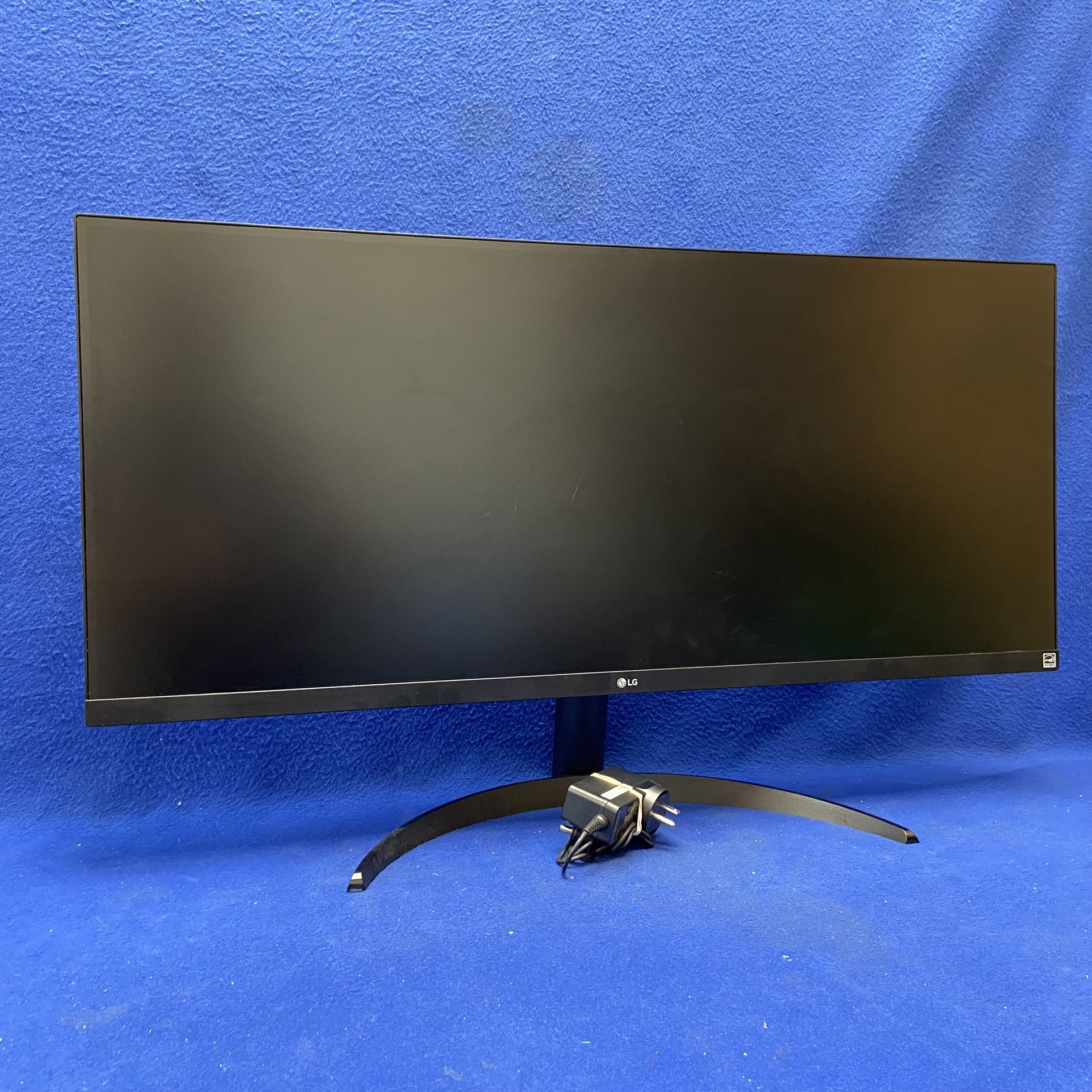34” UltraWide FHD VESA DisplayHDR 100Hz Monitor with AMD FreeSync 2560 x 1080 11053489