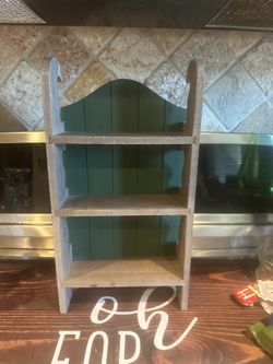 Sleigh Shelf