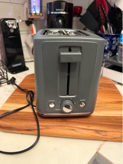 2 Slice Extra Wide Gray Toaster with Bagel and Reheat options - used 2 times - works perfect
