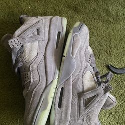 Kaws Jordan 4s 