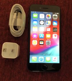 iPhone 8 64GB Factory Unlocked