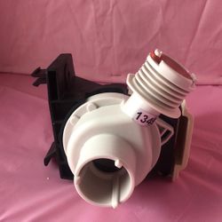 Frigidaire Washing Machine Drain Pump  Part # 137311900