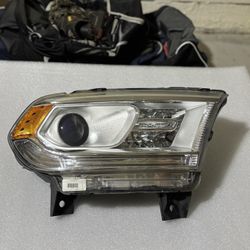 2017 Dodge Durango - Original Headlight (Passenger Side) - Fogs occasionally when it rains.