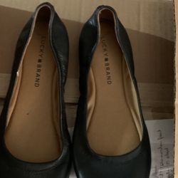 Lucky Brand  Sz 7.5