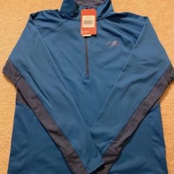 New North Face Fleece 1/2 Zip Large