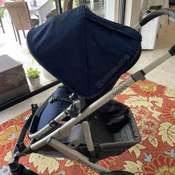 Uppababy Vista Stroller, Excellent Condition, Upper And Lower Adapters 
