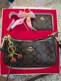 Coach Chocolate Brown Box Set Brand New