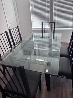 Dinning table