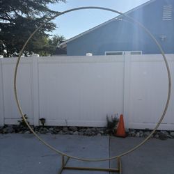 7 Ft Circle Metal Backdrop 