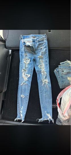 American Eagle Distressed Skinny Jeans