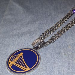 Golden State Warriors Iced Out Rhinestone Pendant With Necklace 