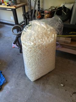Packing peanuts