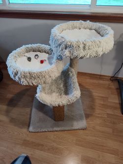 Clean Re-Carpeted Cat Tree w/ Dual Loungers & Hammock – $45