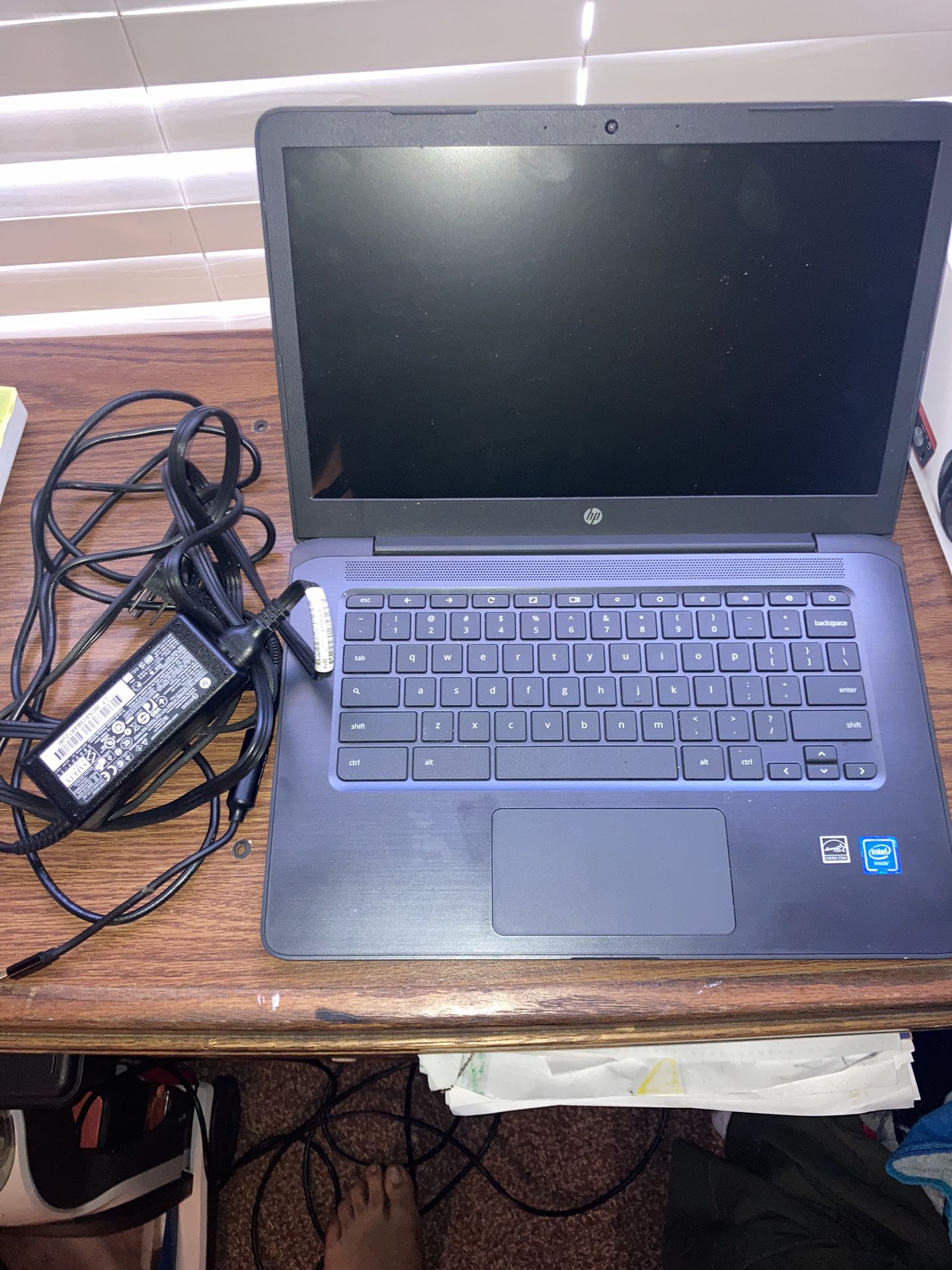 HP Laptop For Sale (like New) 