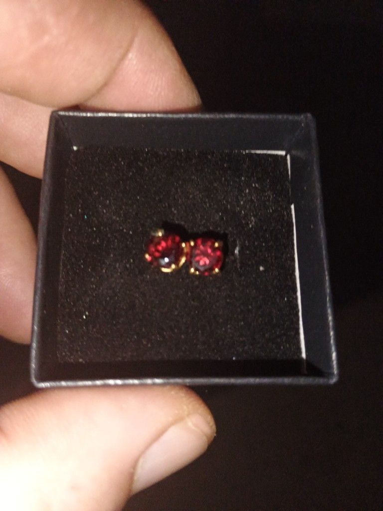 Gold-plated Silver Ruby Garnet Earrings