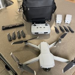 Dji Mavic Air 2 Drone + Fly More Combo