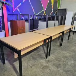 Office Furniture System Work Table Desks 42x30 **Each**