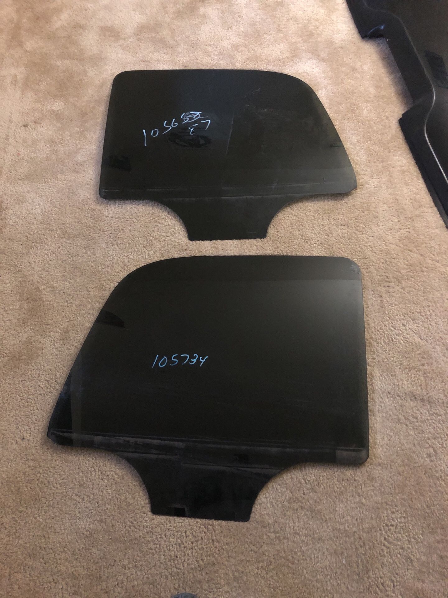 Rear windows 2000-2006 Chevy gmc truck