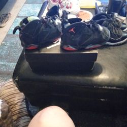 Black Jordans