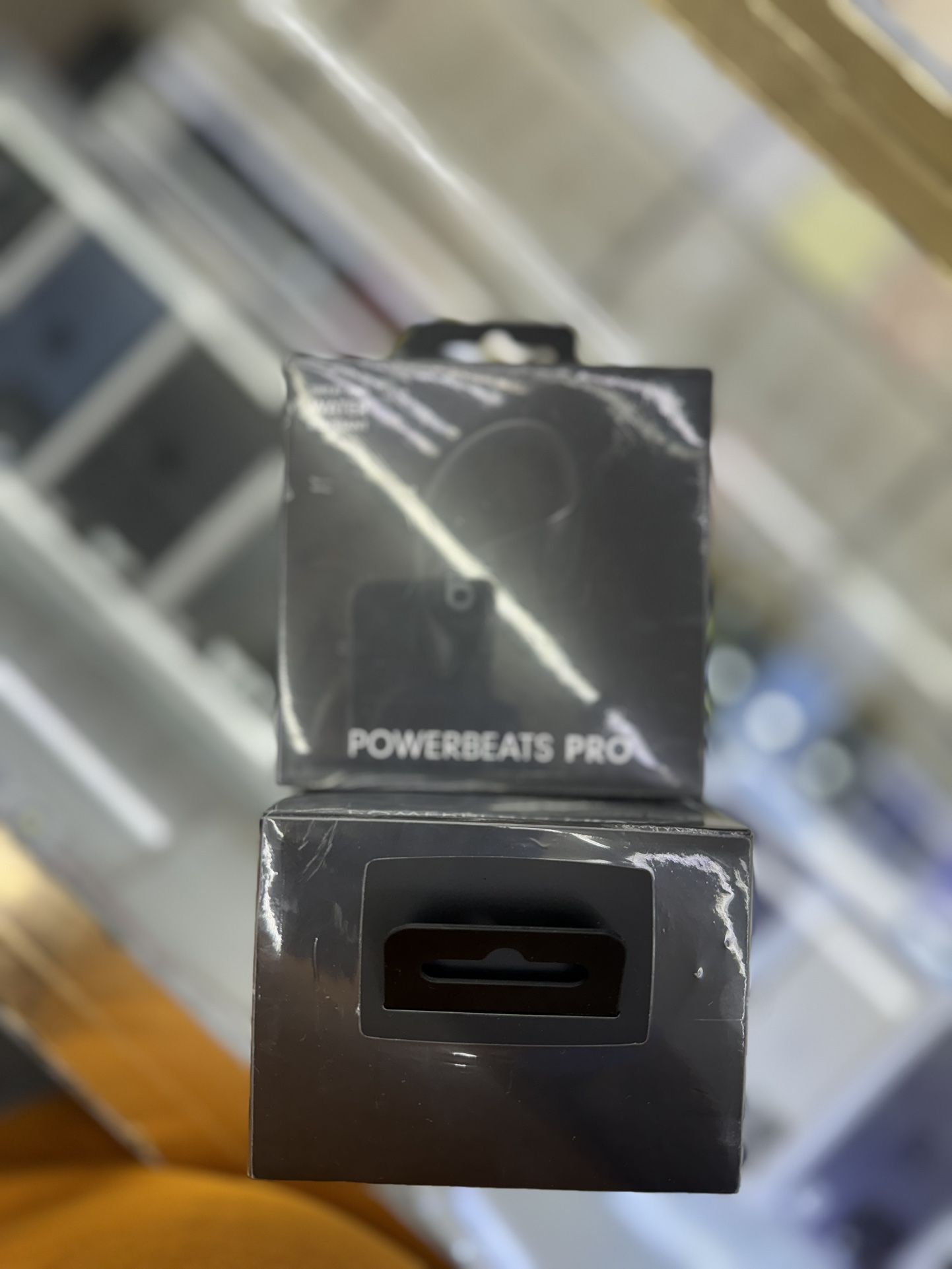 Brand New Original Powerbeats Pro 🔥📱on Sale 🔥📱