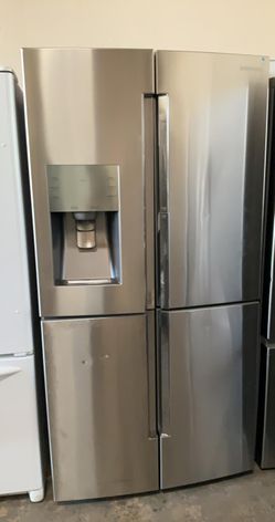 Samsung Quad Door Stainless Steel Refrigerator
